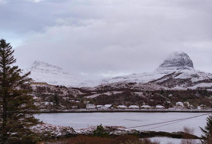 キングサイズベッドのデラックススイート, The Albannach