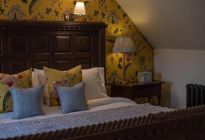 デラックススイート, The Albannach