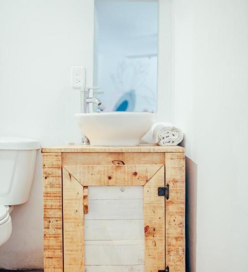 이코노미 룸, Casita De Playa Bomalu