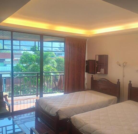 Номер Superior Вид на Сад, Kamala Bay Inn