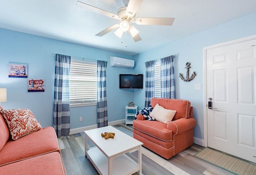 带2个卧室的公寓, Upham Beach Inn