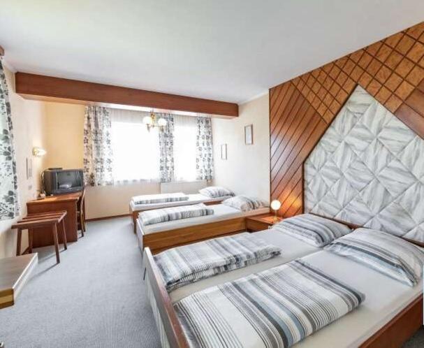 4인용 스탠다드 룸, Austria Traveller Hotel Lenzing