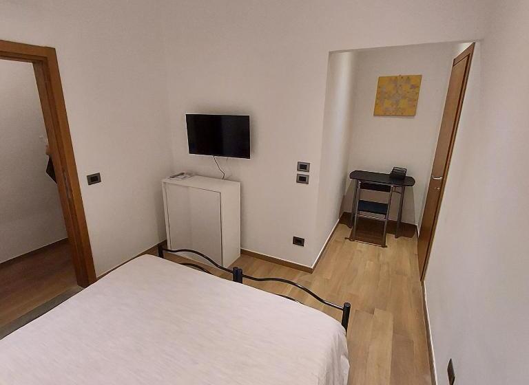 اتاق استاندارد, Amalia Suites   Via San Zanobi