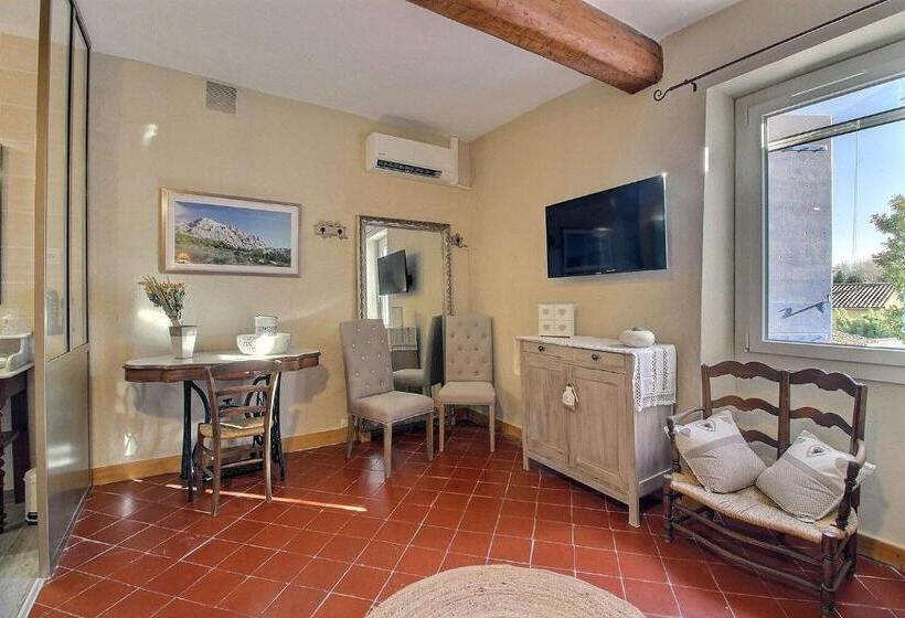 جناح سوبيريور, Le Mas Cothy En Provence