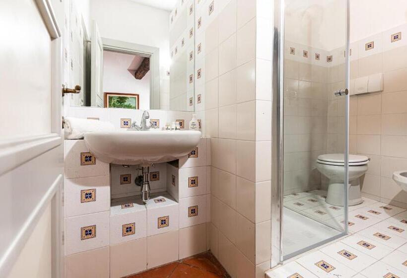 スタンダードルーム, Podere Querceto