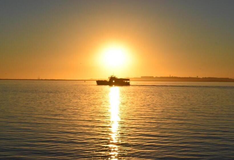 חדר סופריור נוף לים, Villa Vista Mar Piscina Suites