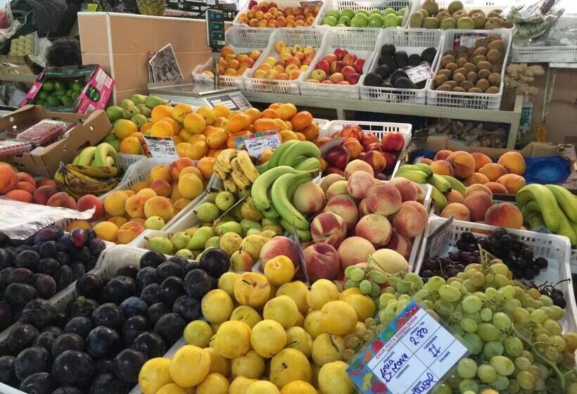 חדר דלוקס צדדי נוף לים, Villa Vista Mar Piscina Suites