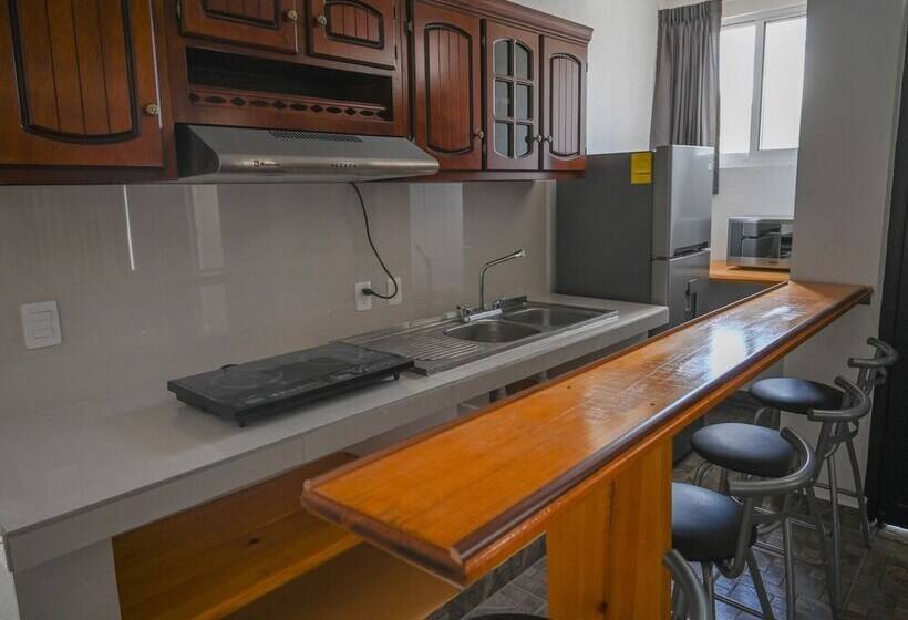 Семейный Номер, Casa Leonor