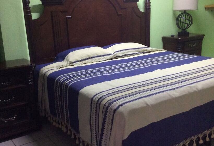 Номер Стандарт, Casa Leonor