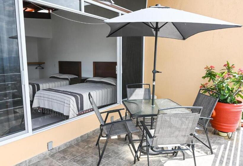 Номер Стандарт Вид на Город, Casa Leonor