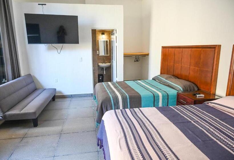 Номер Deluxe, Casa Leonor