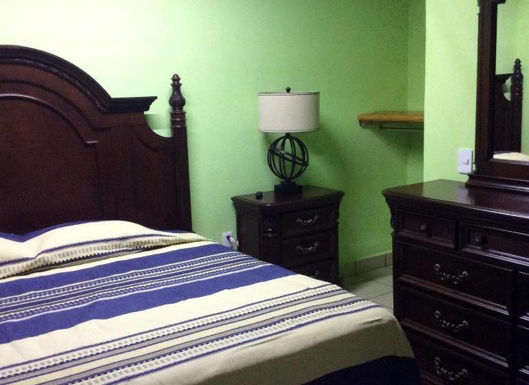 Номер Стандарт, Casa Leonor