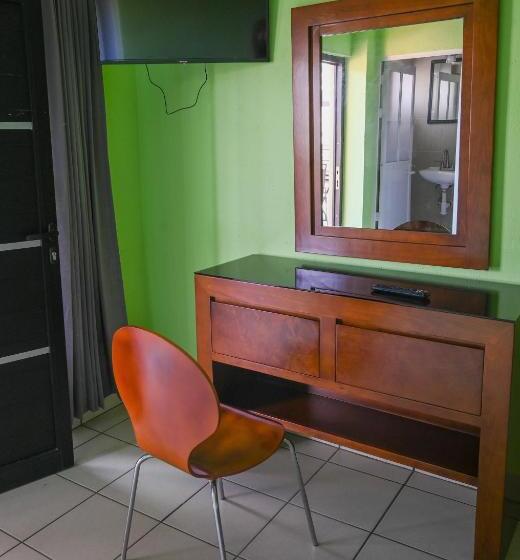 Трежместный Номер Economy, Casa Leonor