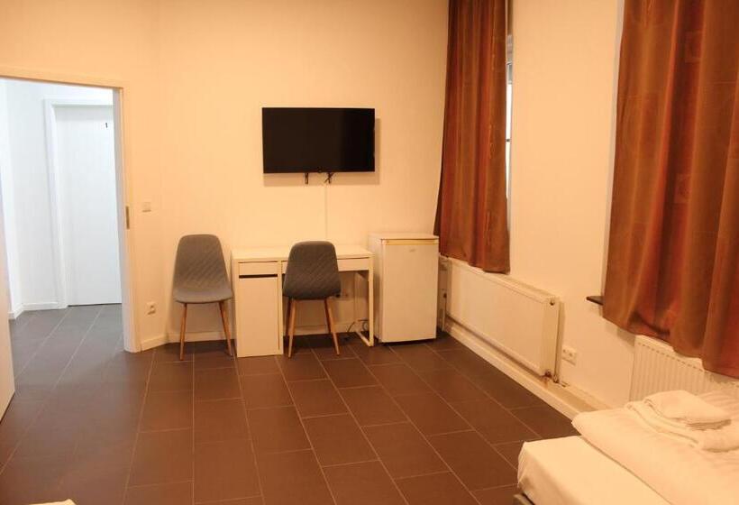 标准间, David S Hostel