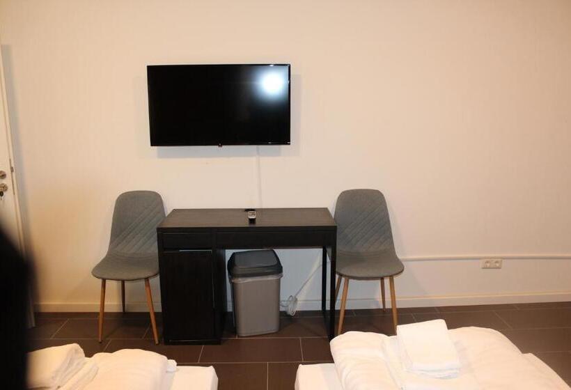 스탠다드 트리플 룸, David S Hostel