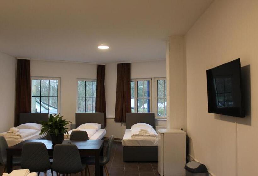 4인용 스탠다드 룸, David S Hostel