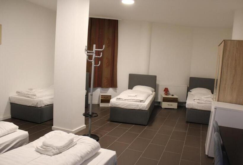 4인용 스탠다드 룸, David S Hostel