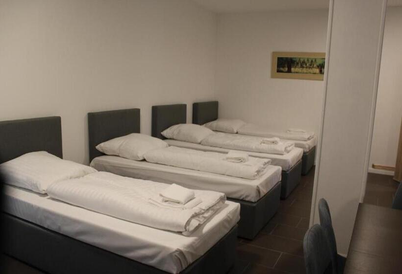 4인용 스탠다드 룸, David S Hostel