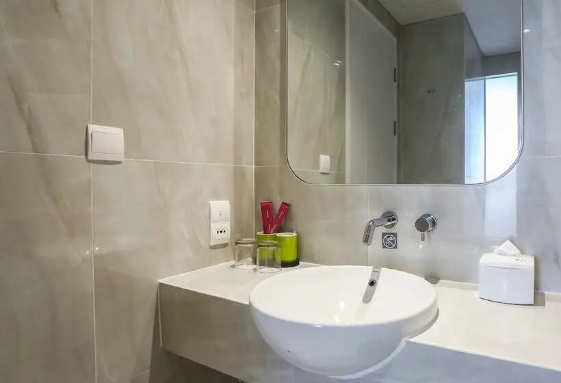 Standardzimmer, Favehotel Pamanukan