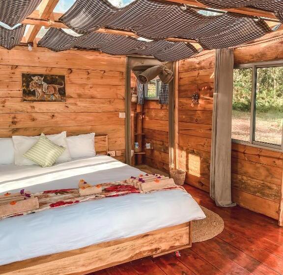 اتاق استاندارد با چشمانداز کوهستان, Foresight Eco Lodge & Safari