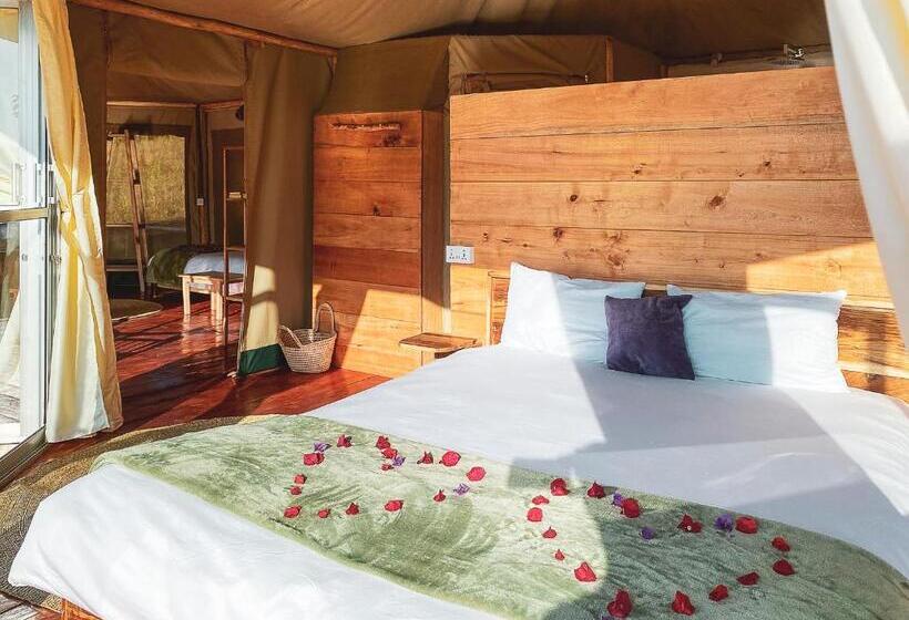 اتاق لوکس خانوادگی, Foresight Eco Lodge & Safari