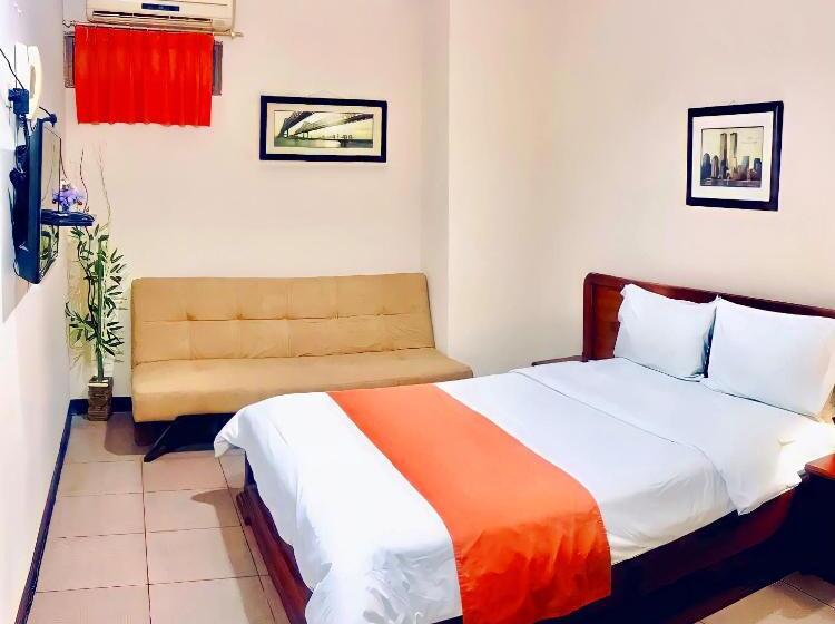 Номер Deluxe, Madrigal