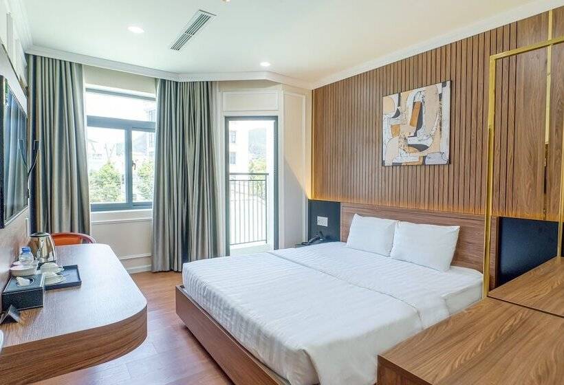 اتاق لوکس با بالکن, Maya Hotel 3