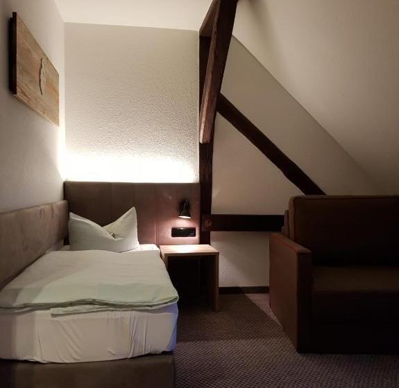 标准单人间, Ritterhof Kampehl