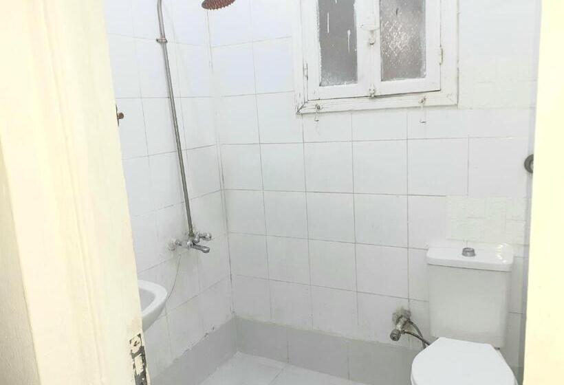 اتاق استاندارد یک نفره, Four Seasons