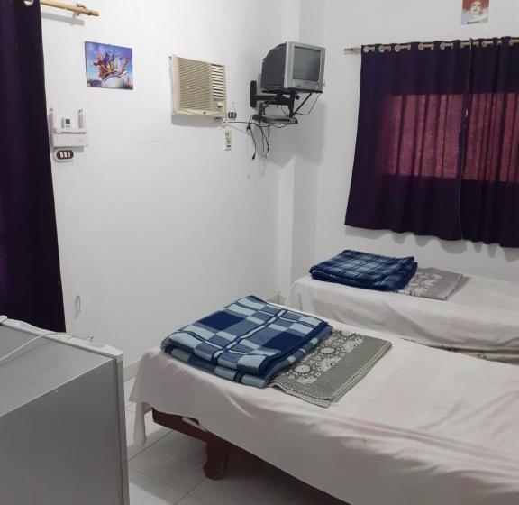 اتاق استاندارد, Four Seasons