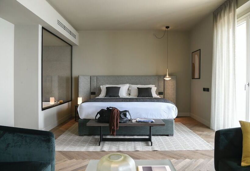 小型套房带海景, Windsor