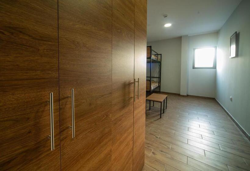 اتاق استاندارد, Amd Union Caffe & Rooms