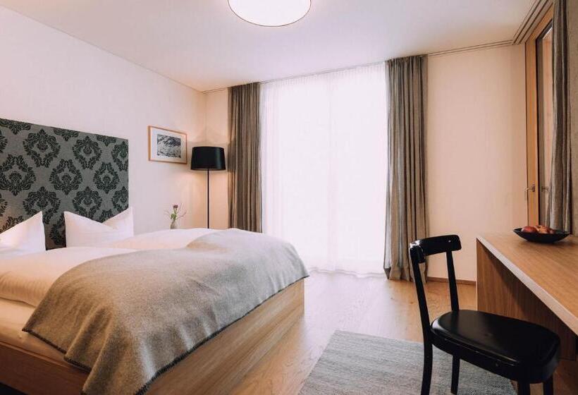 Quarto Estandar, Naturhotel Chesa Valisa