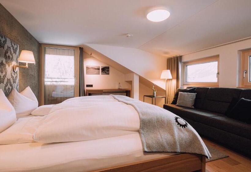 Quarto Estandar, Naturhotel Chesa Valisa