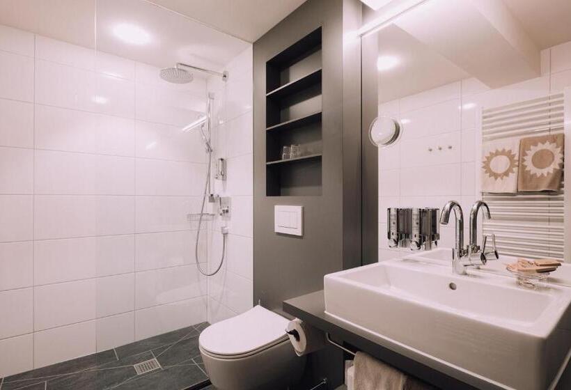 غرفة قياسية, Naturhotel Chesa Valisa