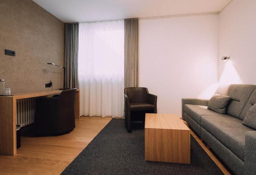 산 전망 스위트, Naturhotel Chesa Valisa