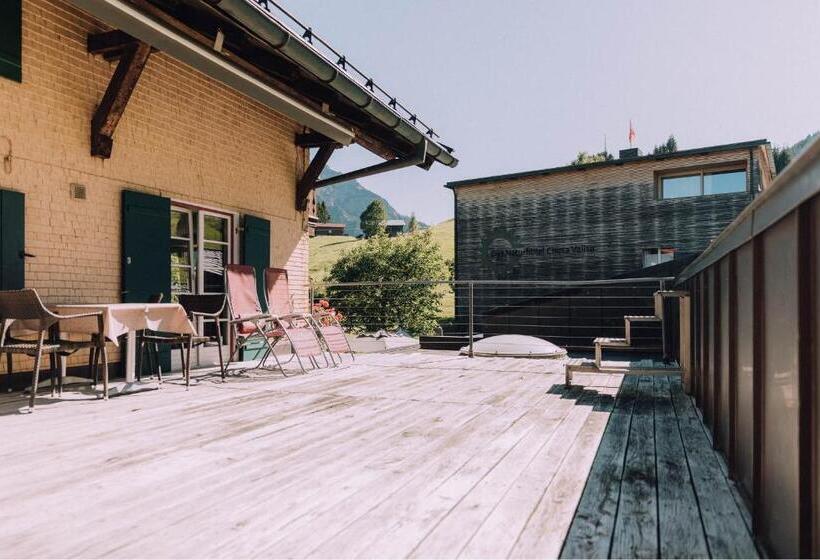 غرفة سوبيريور عائلية, Naturhotel Chesa Valisa