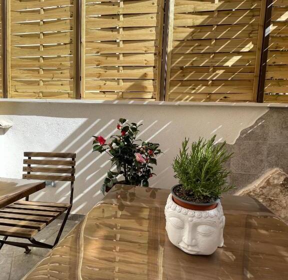 اتاق سوپریور, Ateneo Cuenca Suites