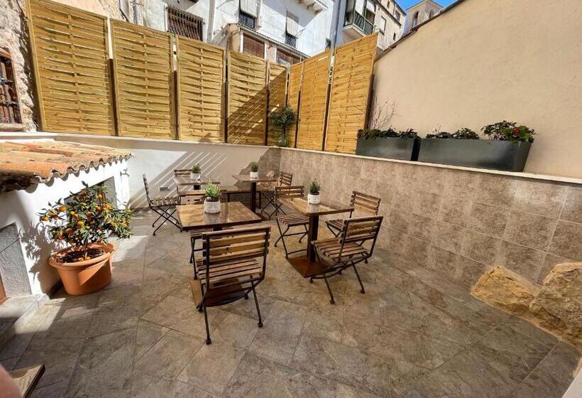 اتاق استاندارد, Ateneo Cuenca Suites