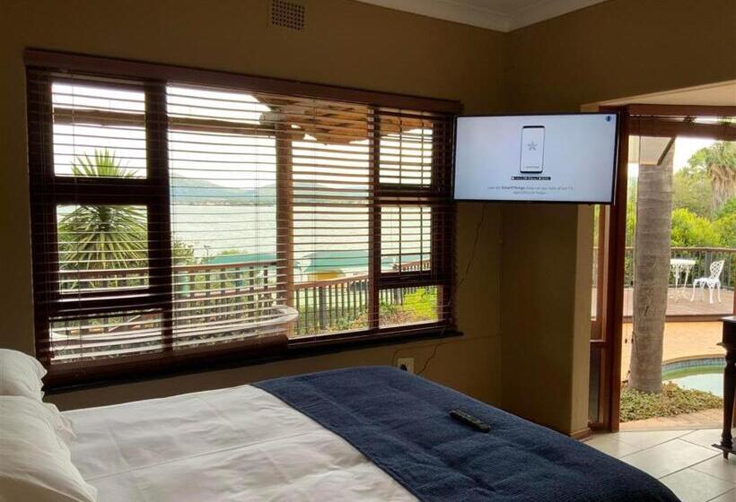 プールビュースタンダードルーム, Marina Views Guesthouse