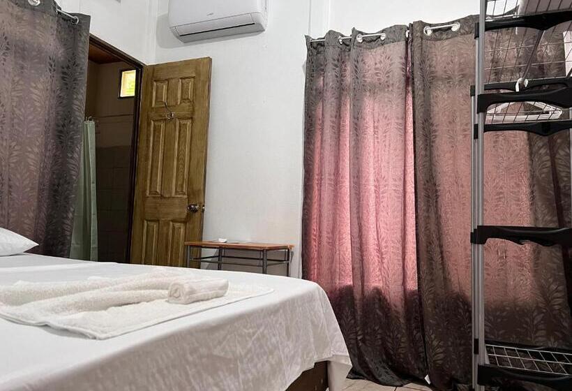 اتاق استاندارد, Natural Experience House