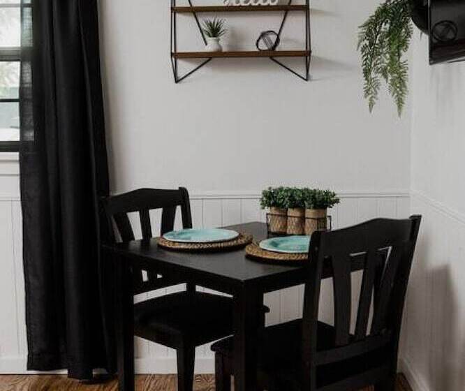 منزل غرفة نوم واحدة, Spearfish Cottages