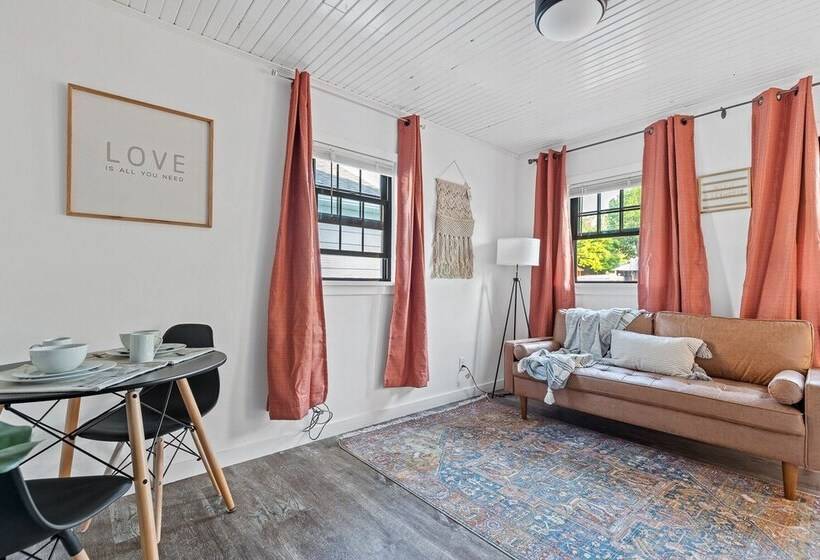 منزل غرفة نوم واحدة, Spearfish Cottages