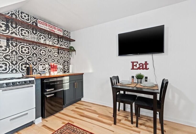 منزل غرفة نوم واحدة, Spearfish Cottages