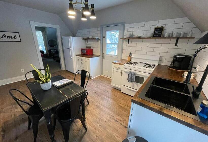 آپارتمان 1 خوابه با بالکن, Spearfish Cottages
