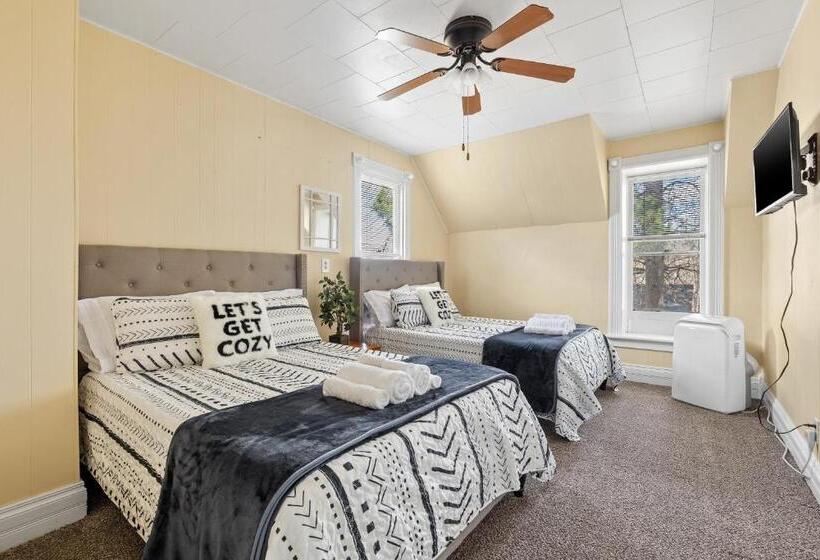 شقة غرفة نوم واحدة مزودة بشُرفة, Spearfish Cottages