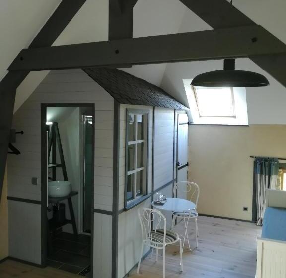 חדר משפחתי, Les Longères De Keridy