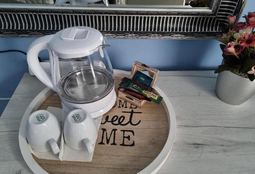 غرفة ديلوكس, Alba Forum