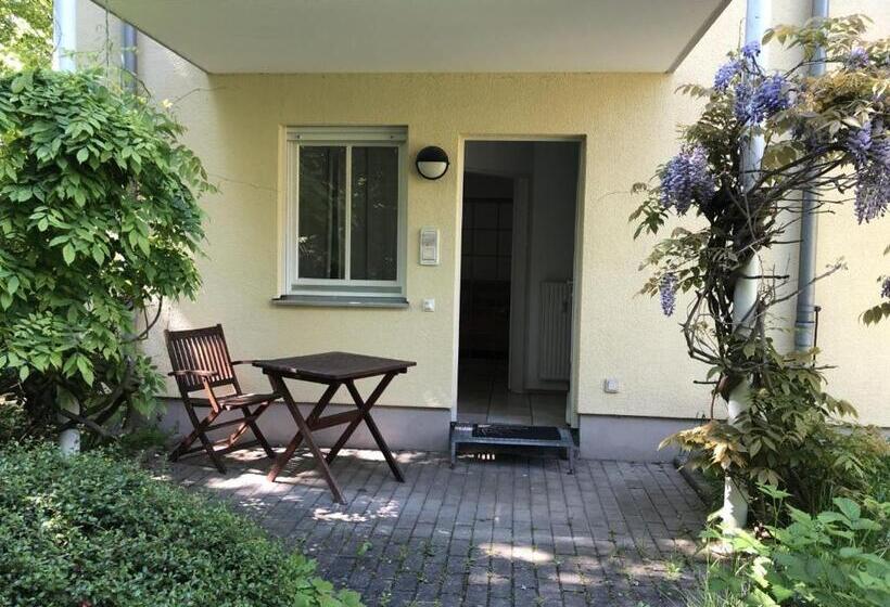 اتاق استاندارد یک نفره, Apartmenthaus Home24