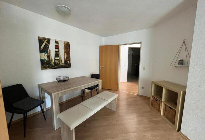 آپارتمان 1 خوابه با بالکن, Apartmenthaus Home24